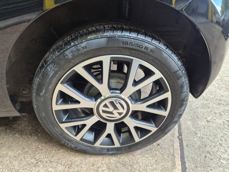 Volkswagen Up