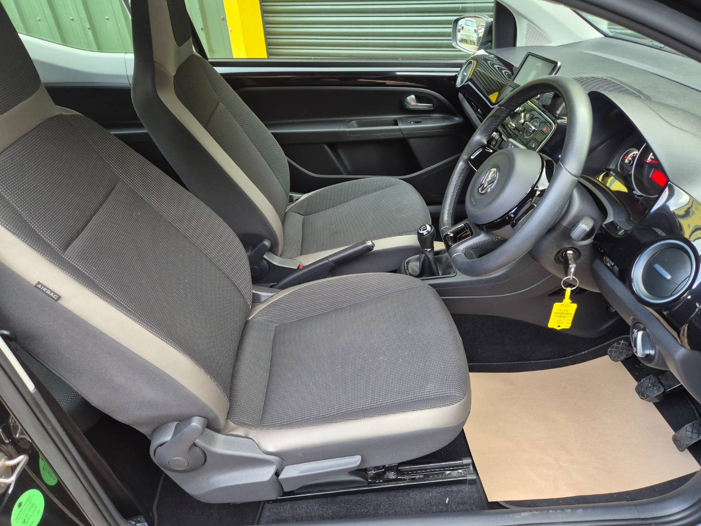Volkswagen Up