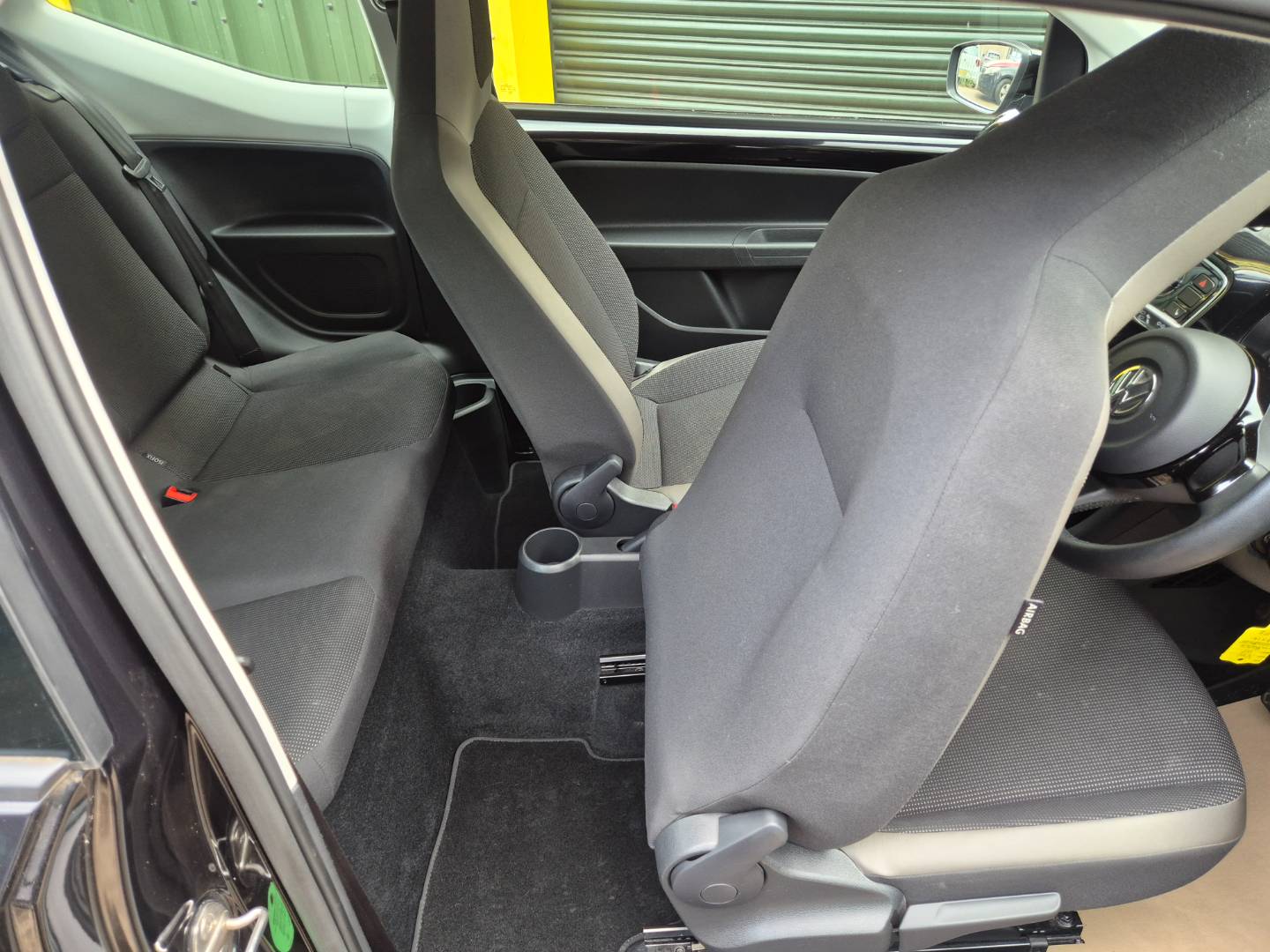 Volkswagen Up