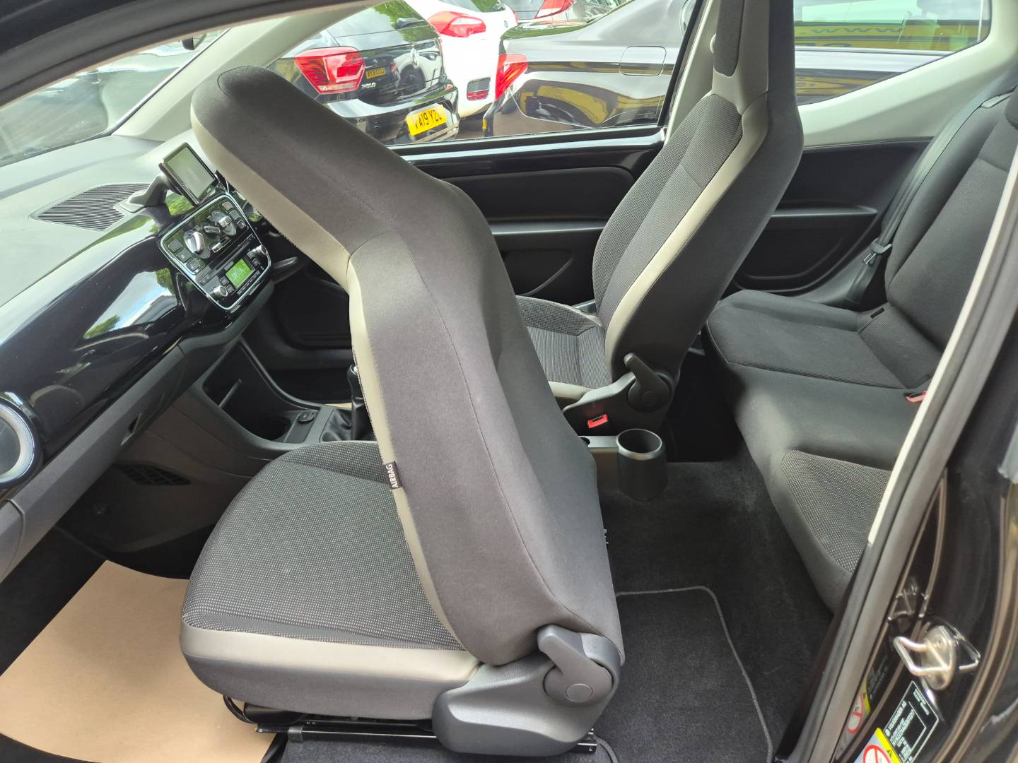Volkswagen Up
