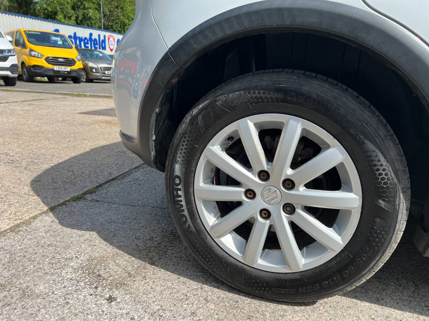 Suzuki SX4