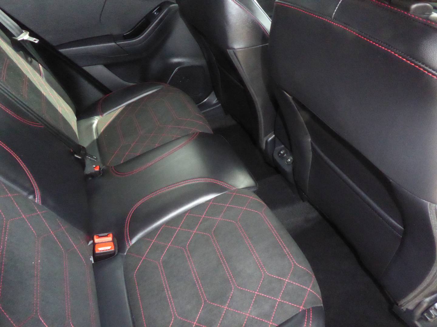 FORD PUMA 1.0 ECOBOOST HYBRID MHEV ST LINE X NAVIGATION 125 PS AUTOMATIC 1...