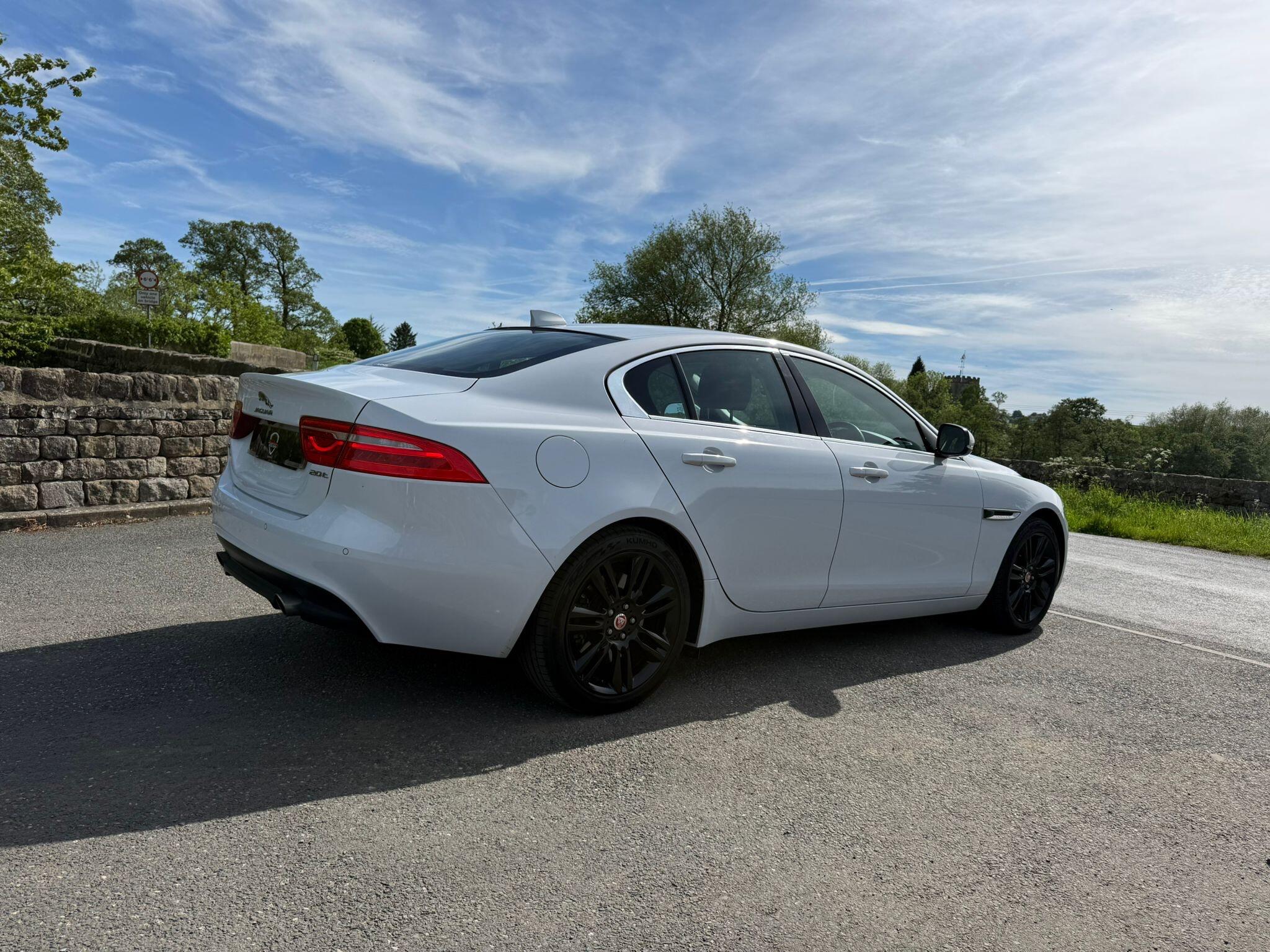 Jaguar XE