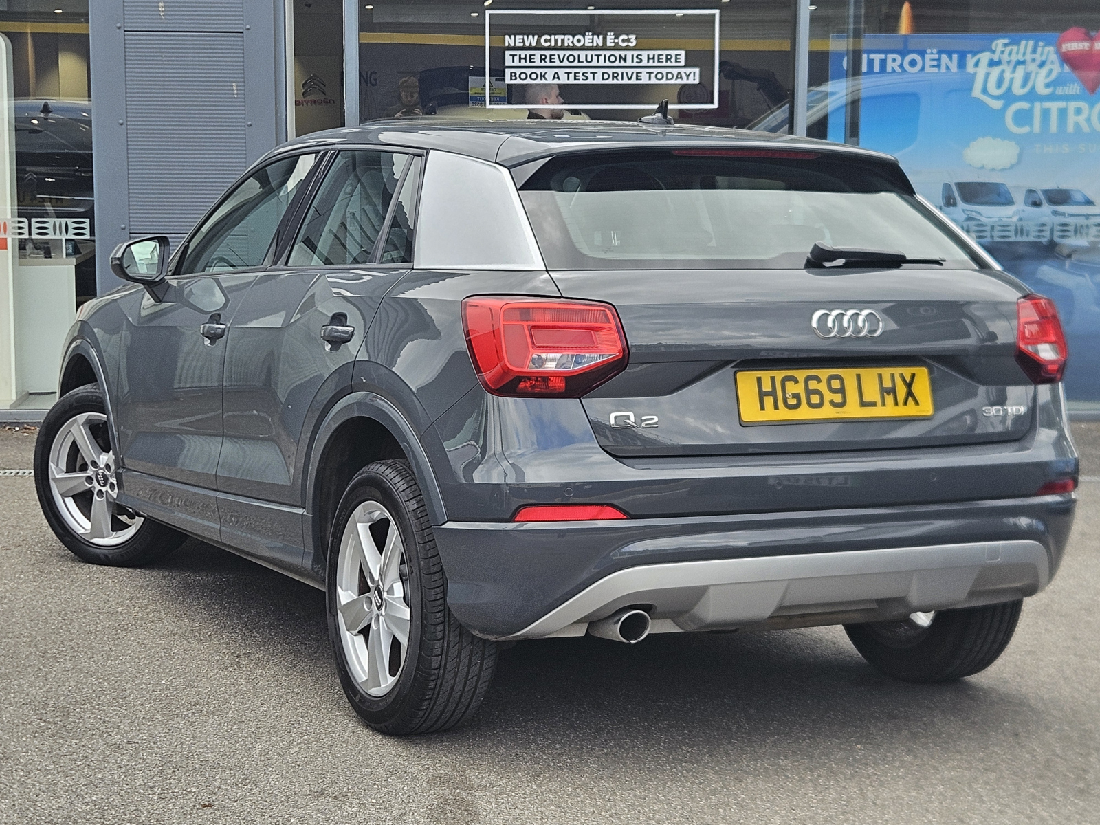 Audi Q2