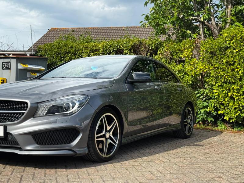 Mercedes-Benz CLA