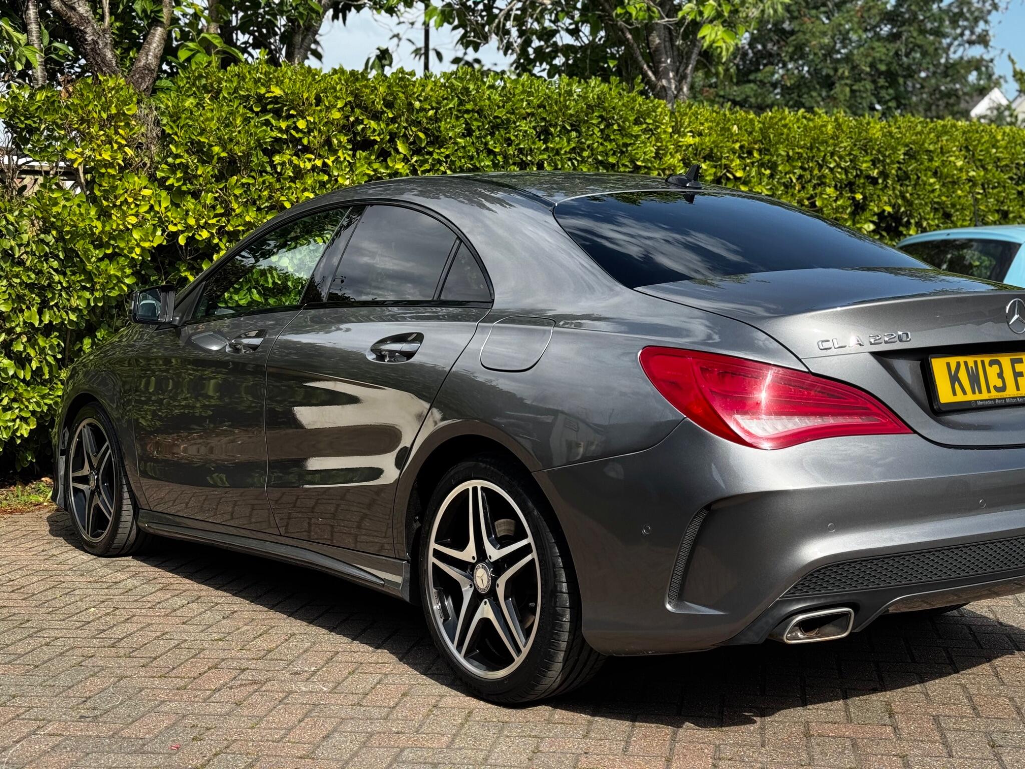 Mercedes-Benz CLA