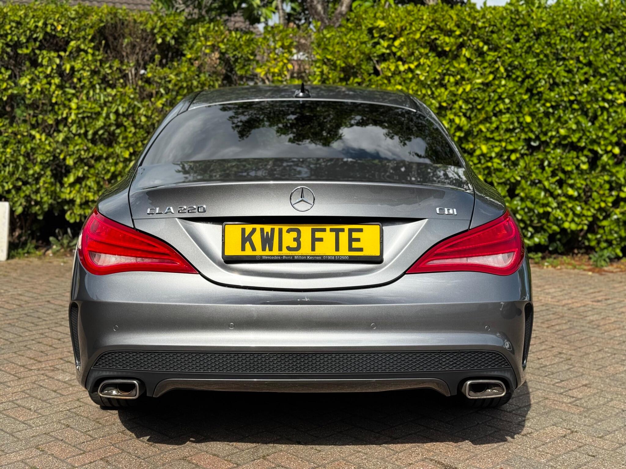 Mercedes-Benz CLA