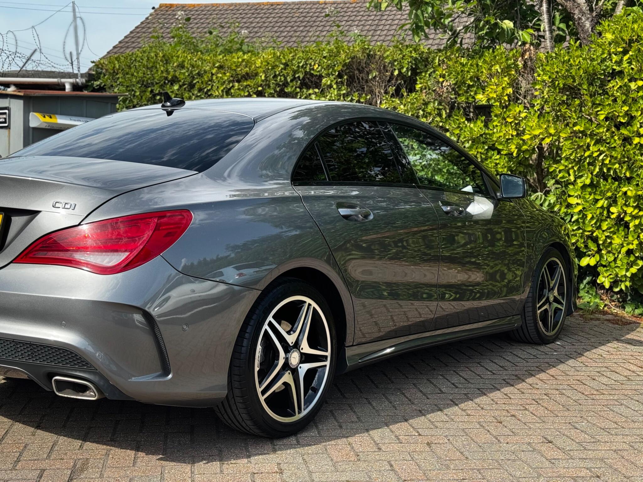 Mercedes-Benz CLA