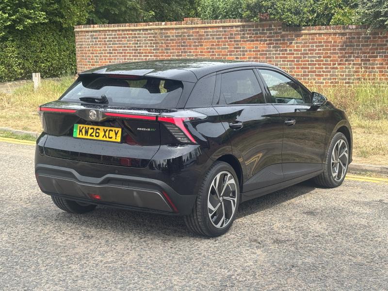 MG Motor UK Mg4