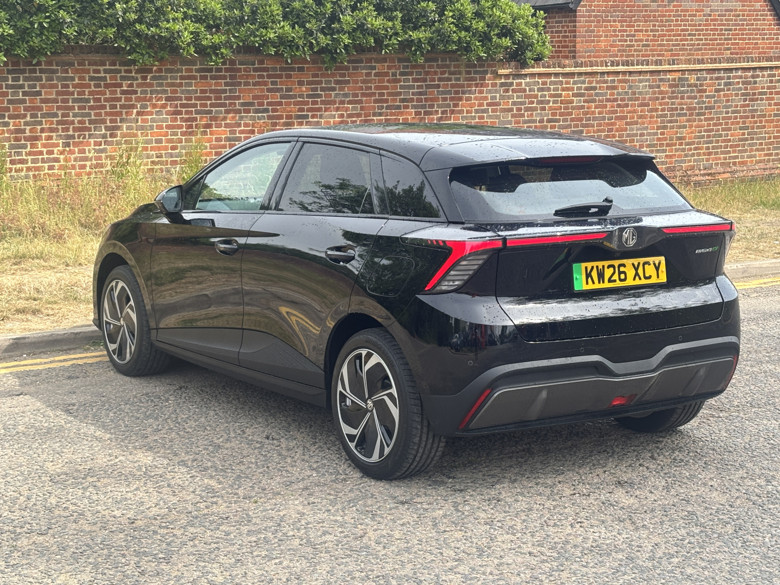 MG Motor UK Mg4