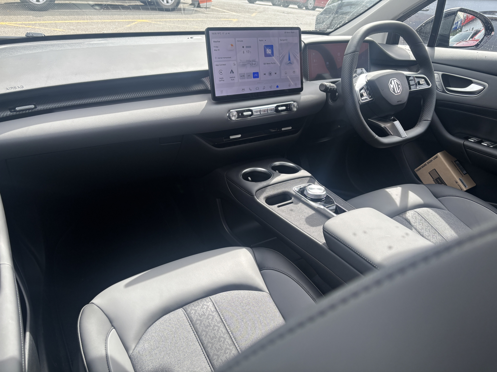 MG Motor UK Mg4