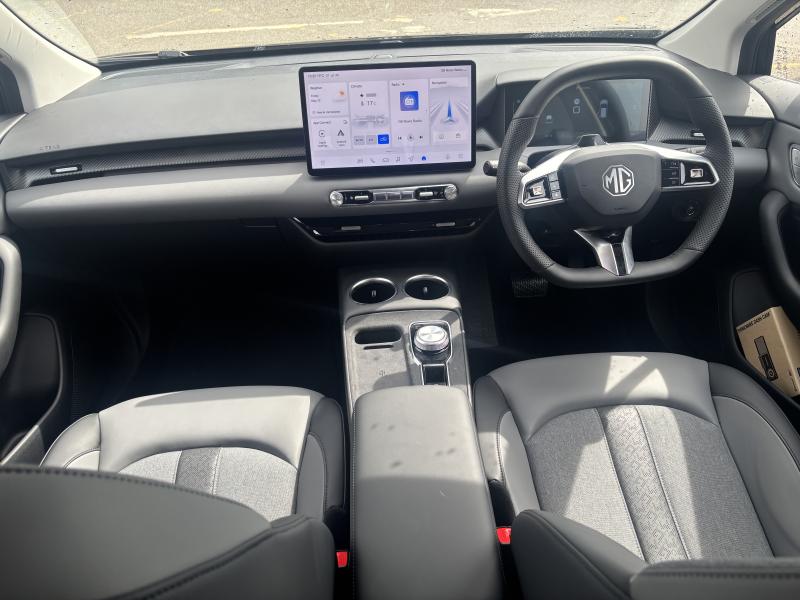 MG Motor UK Mg4