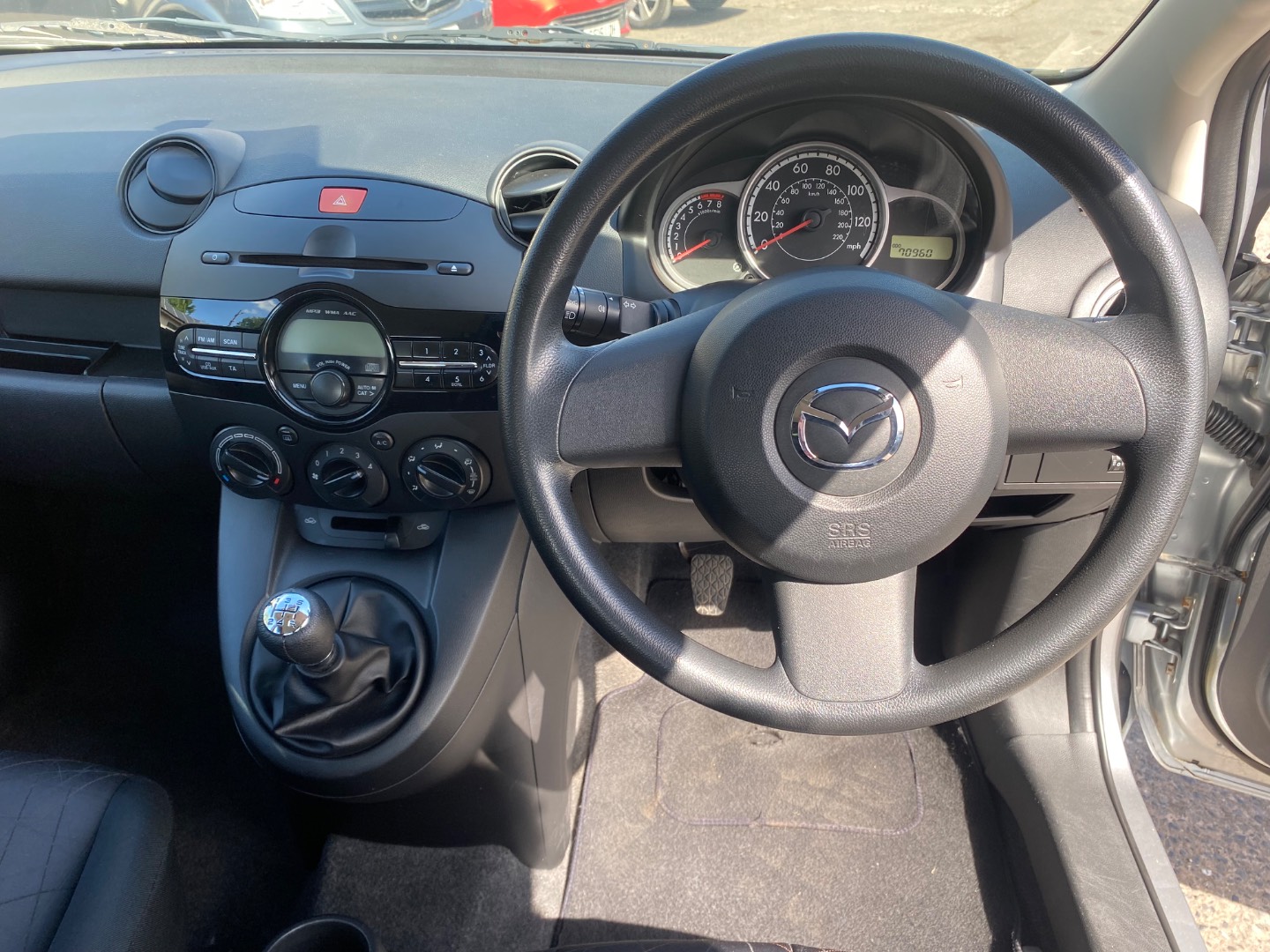 Mazda 2