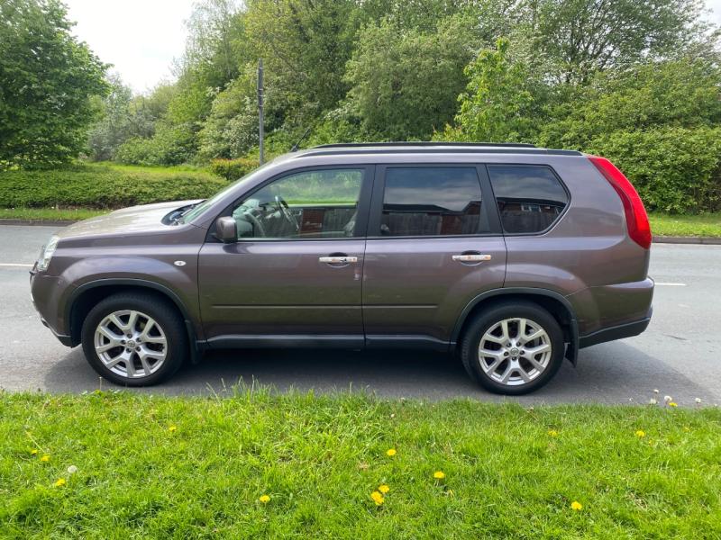 Nissan X Trail