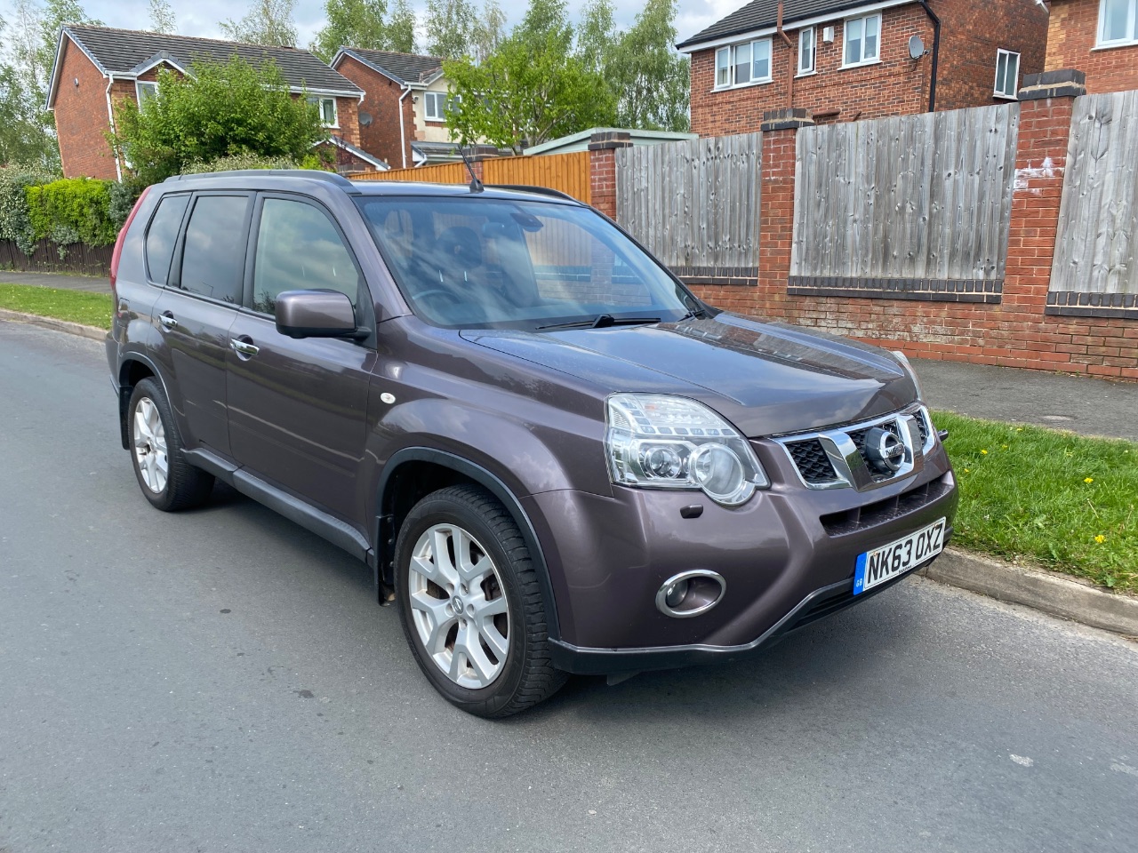 Nissan X Trail
