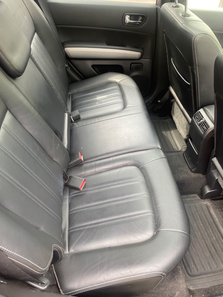 Nissan X Trail