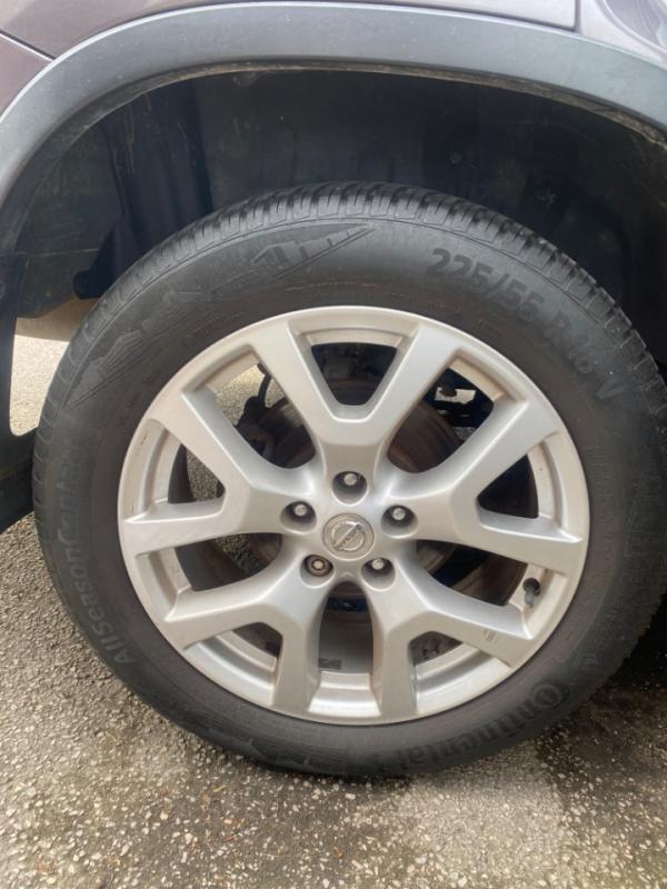 Nissan X Trail