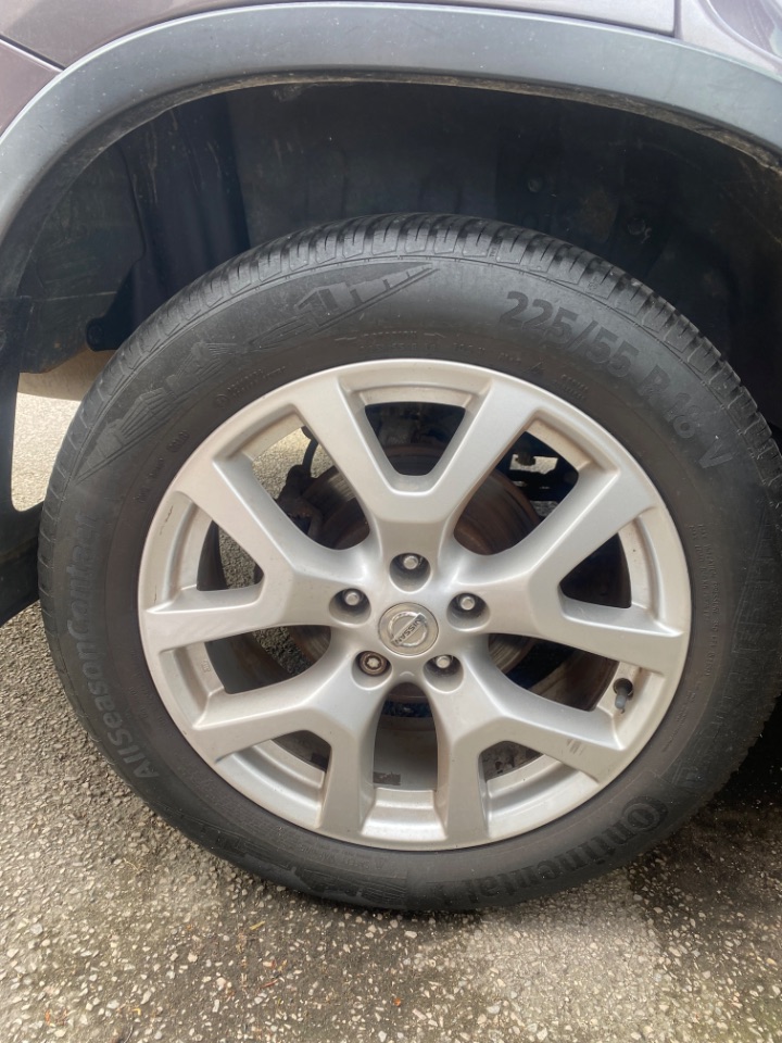 Nissan X Trail