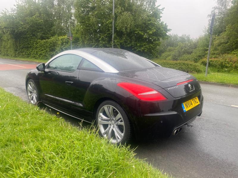 Peugeot RCZ