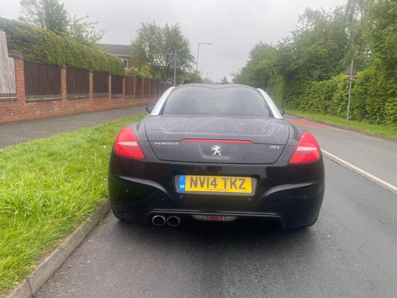 Peugeot RCZ