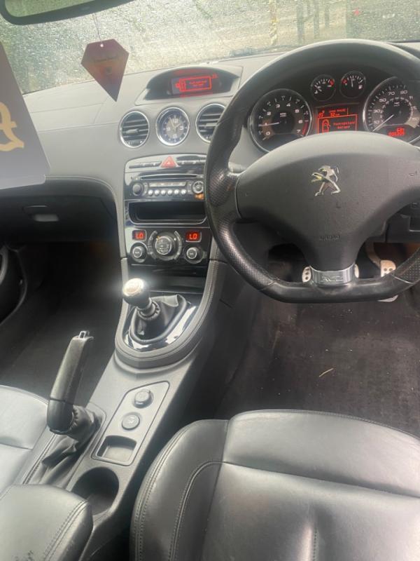 Peugeot RCZ