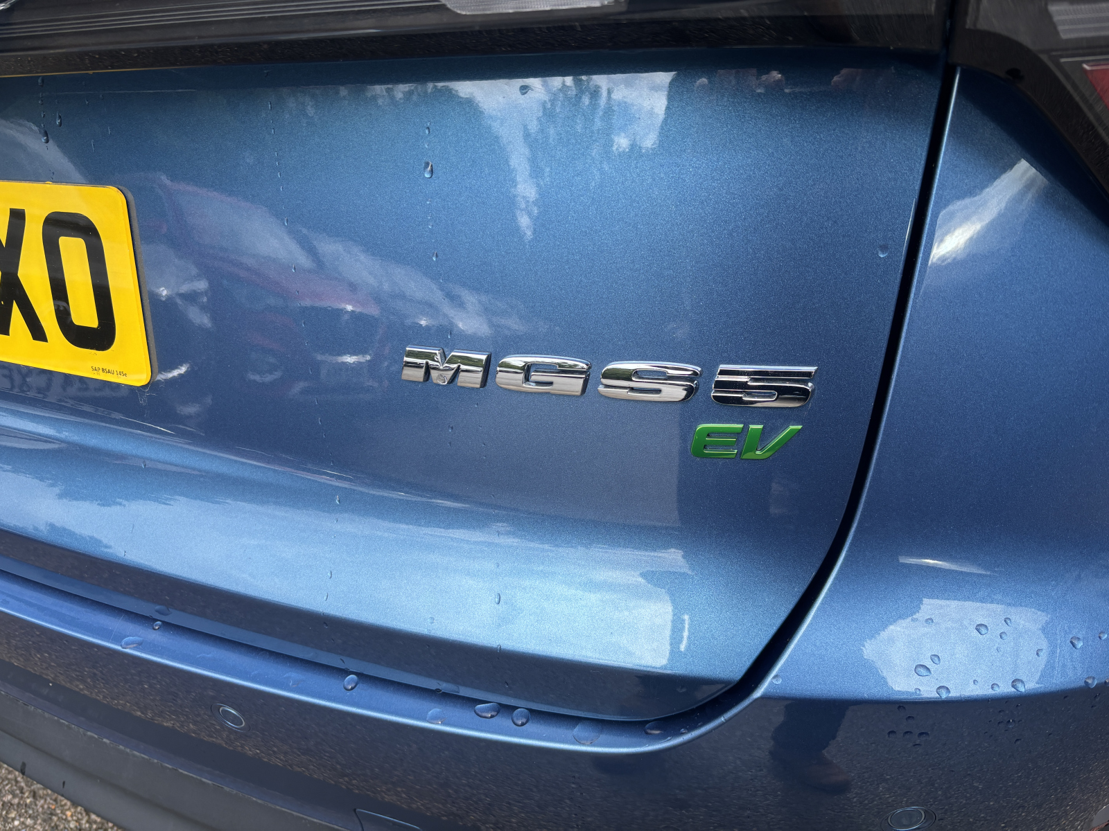 MG Motor UK MGS5