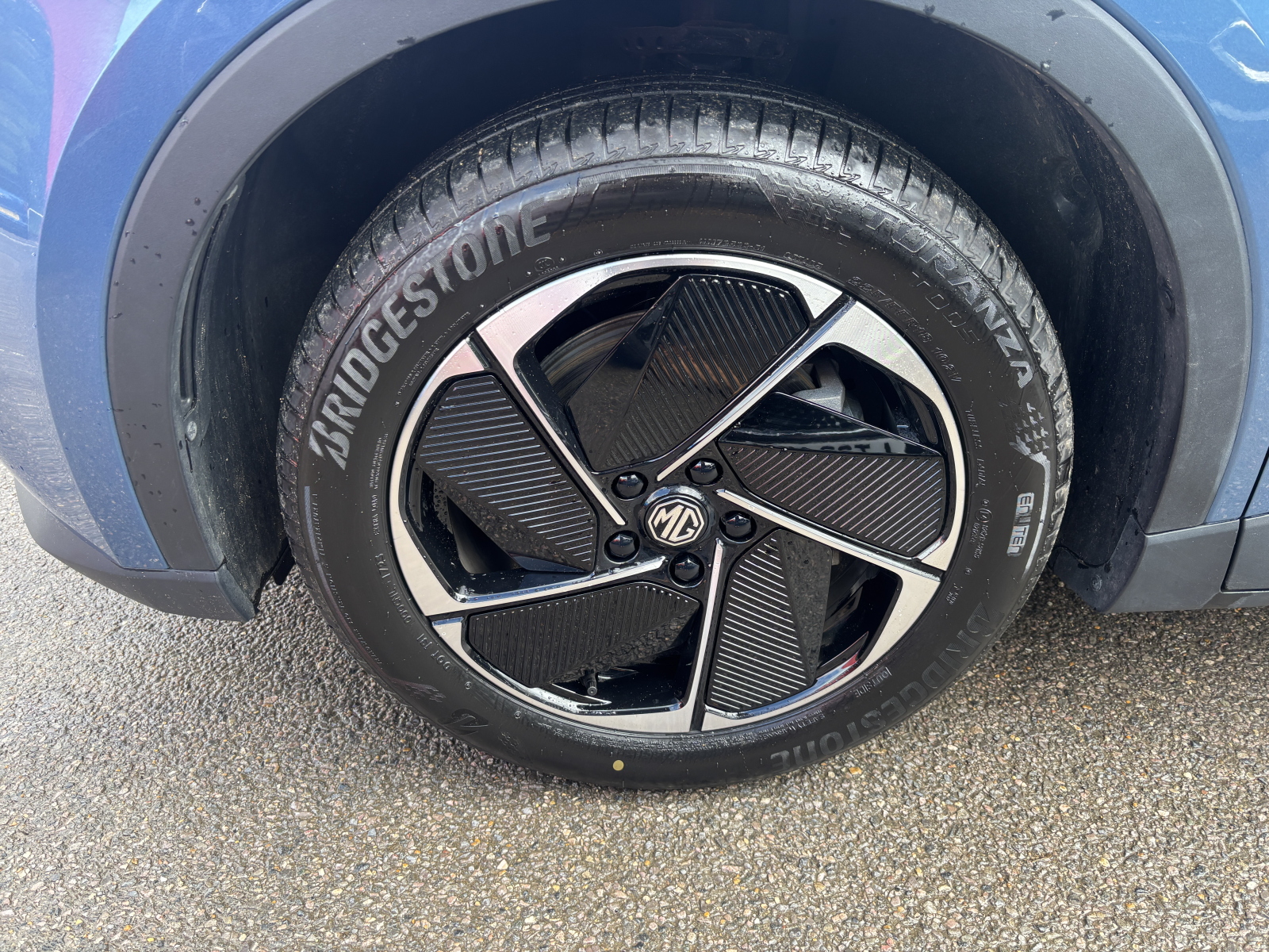 MG Motor UK MGS5