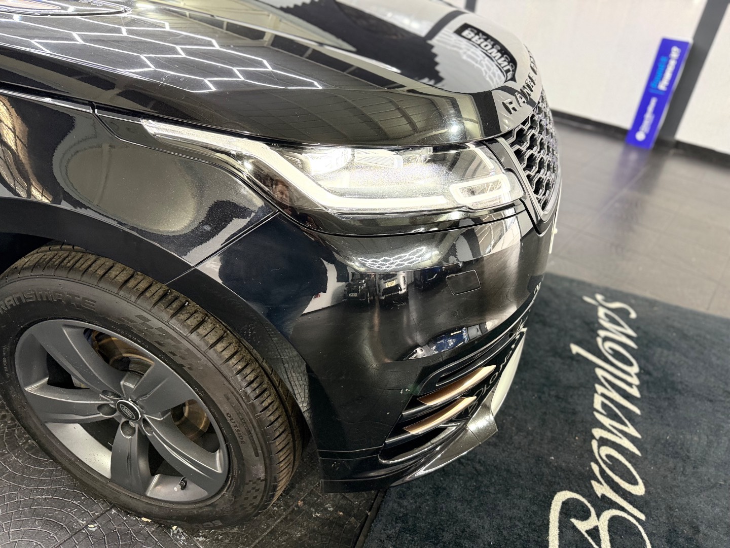 Land Rover Range Rover Velar
