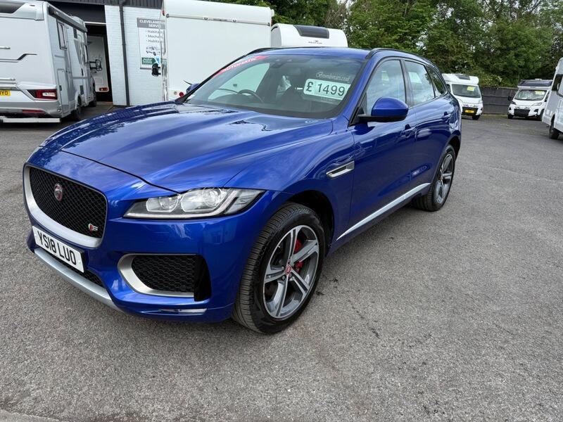 Jaguar F-Pace