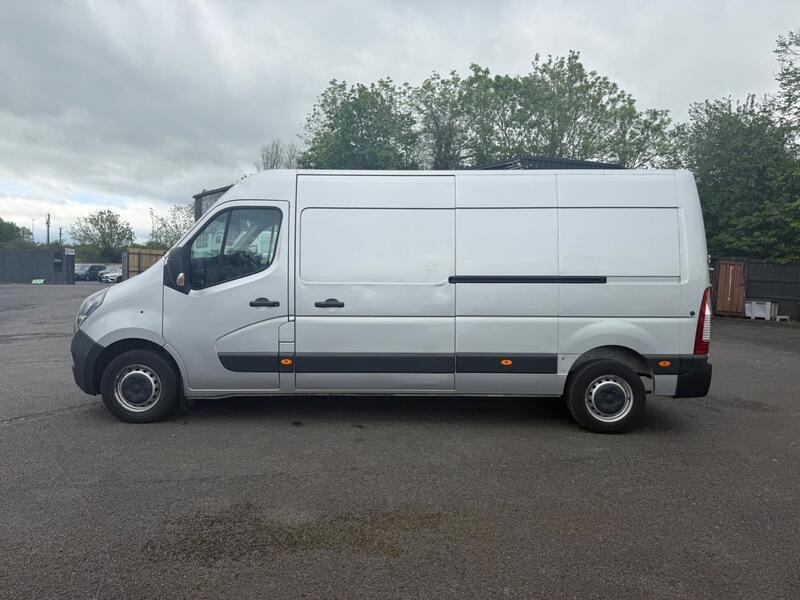 Vauxhall Movano