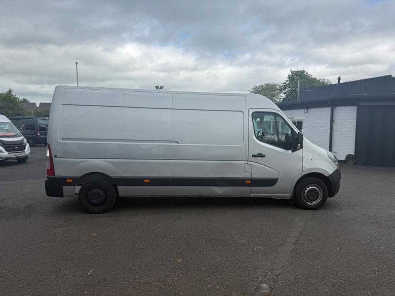 Vauxhall Movano