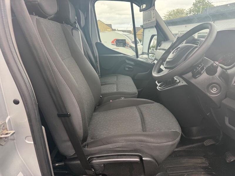 Vauxhall Movano
