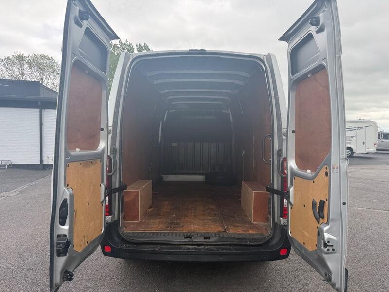Vauxhall Movano