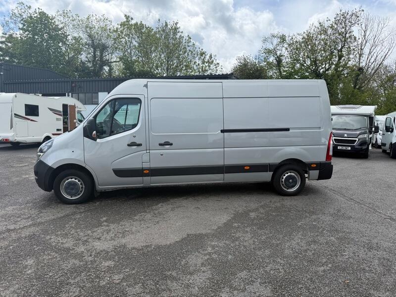 Vauxhall Movano