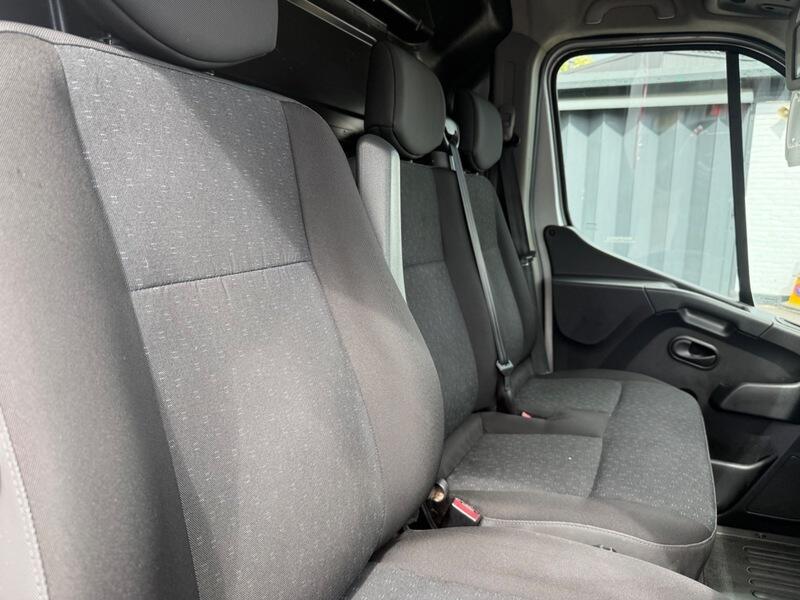Vauxhall Movano