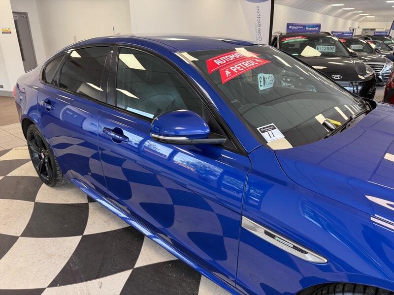 Jaguar XF