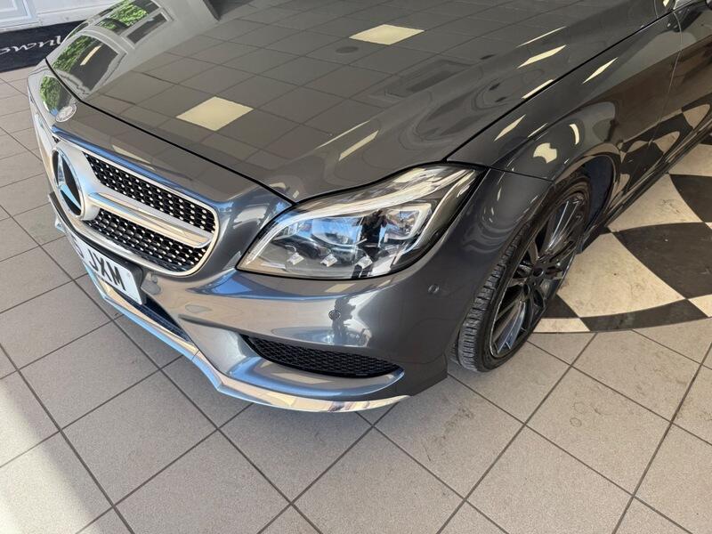 Mercedes-Benz CLS