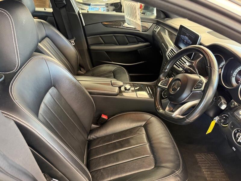Mercedes-Benz CLS