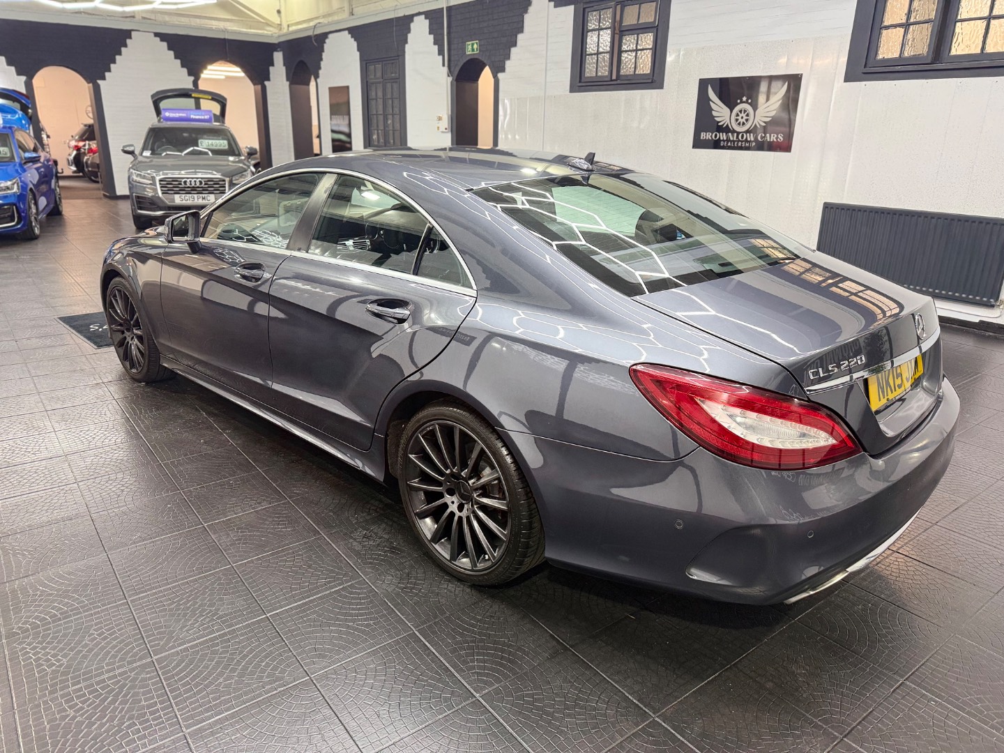 Mercedes-Benz CLS