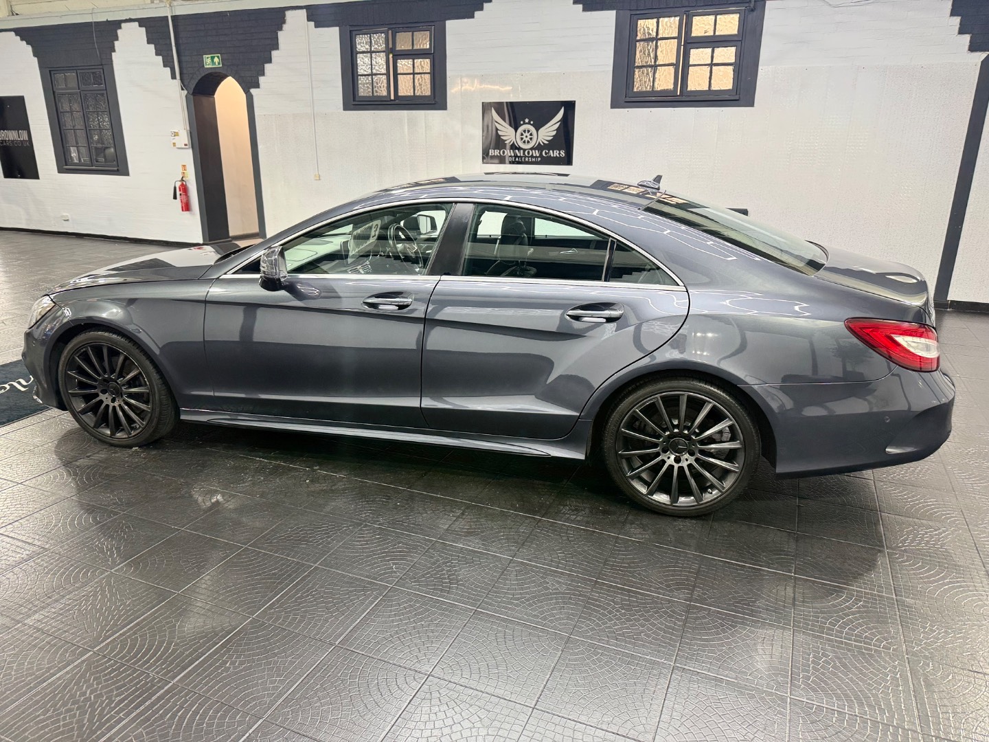Mercedes-Benz CLS