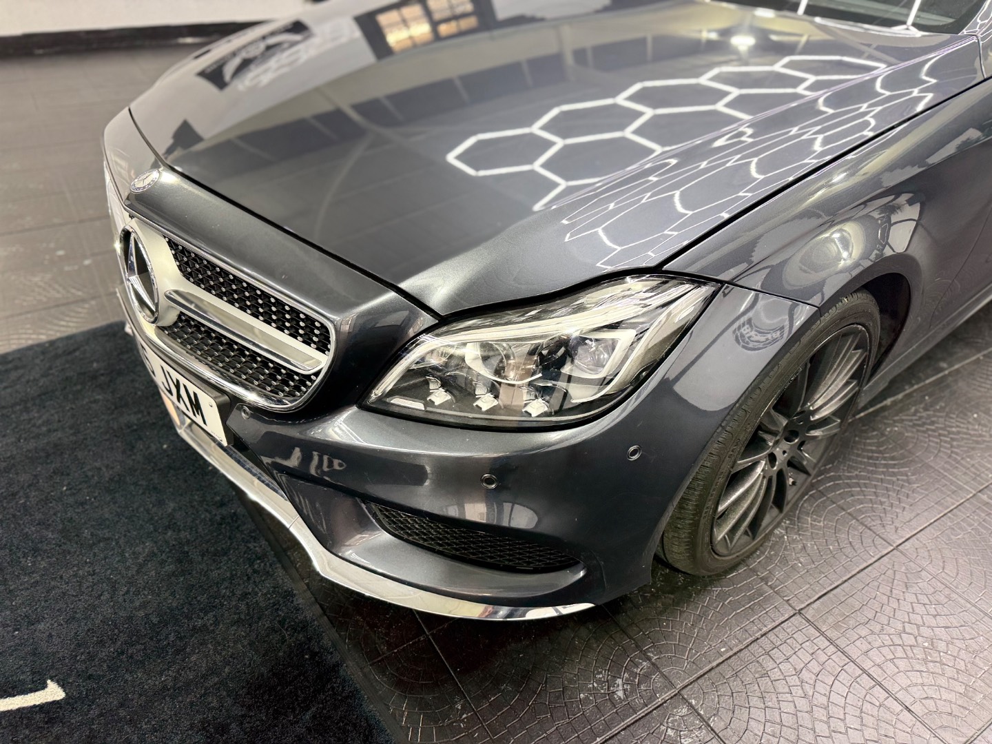 Mercedes-Benz CLS