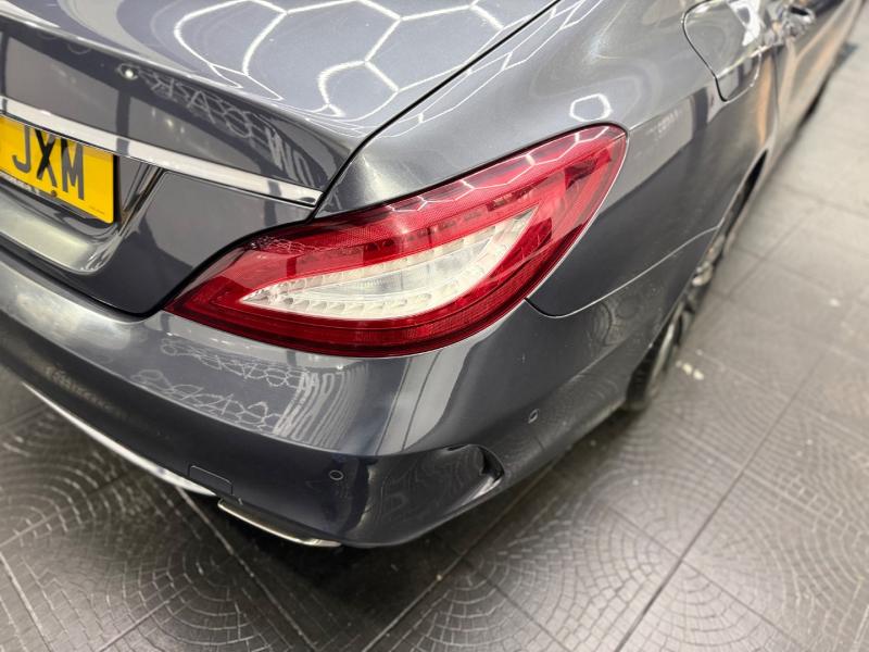 Mercedes-Benz CLS