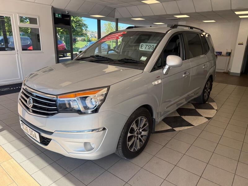 SsangYong Turismo
