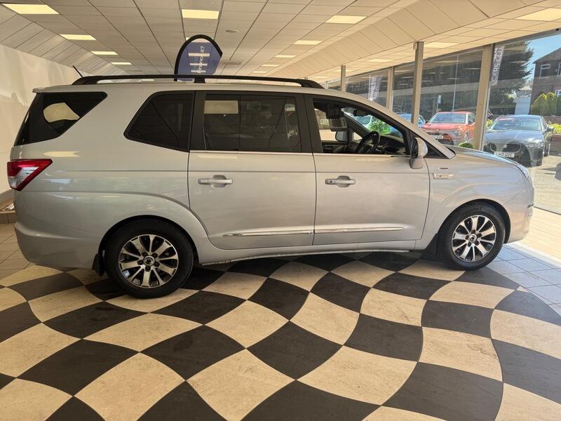 SsangYong Turismo