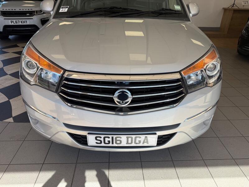 SsangYong Turismo