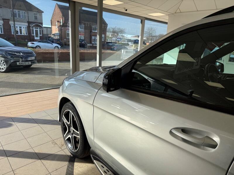 Mercedes-Benz GLE Class