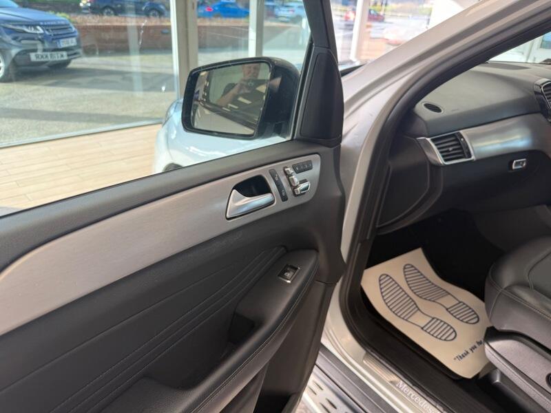 Mercedes-Benz GLE Class