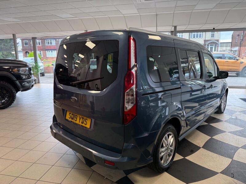 Ford Tourneo Connect