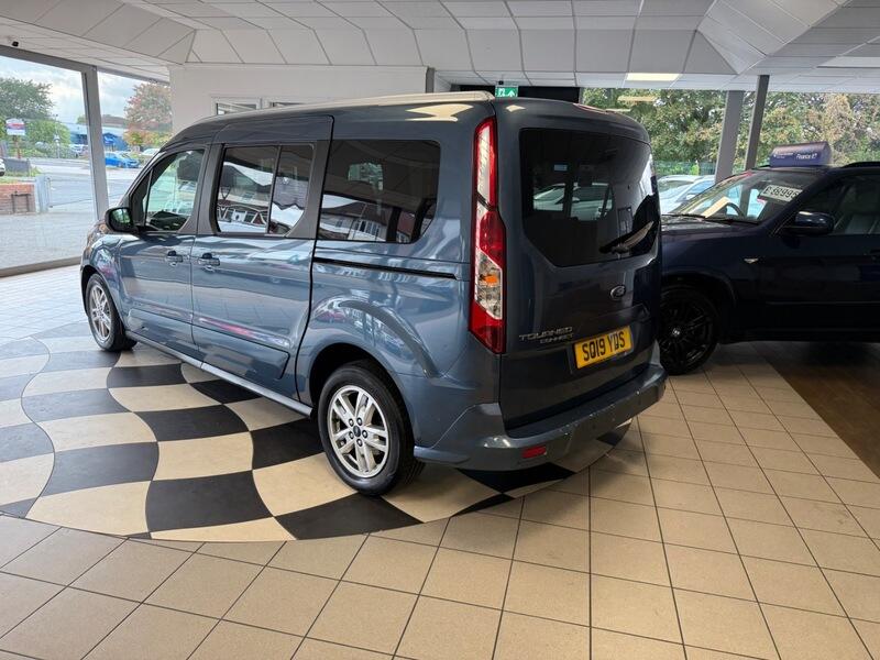 Ford Tourneo Connect
