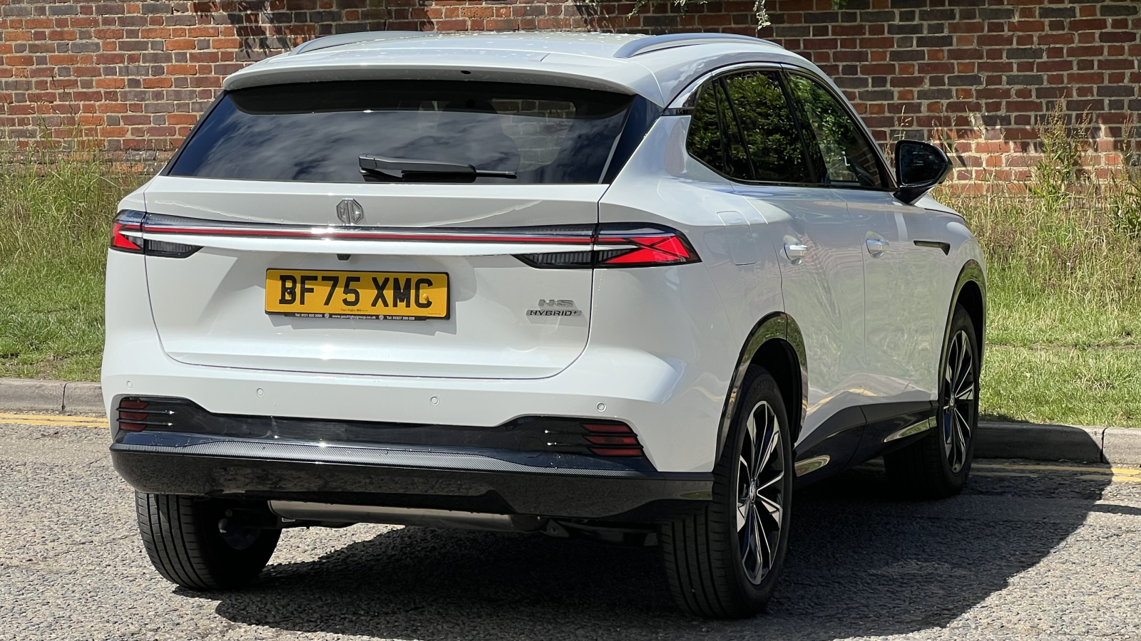 MG Motor UK HS